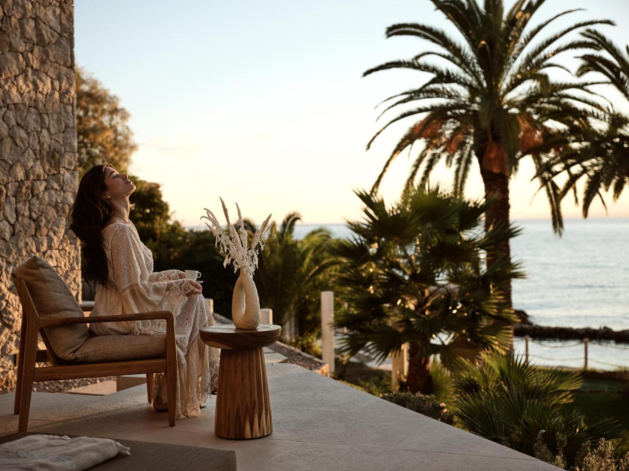 Calypso Villas Amoudi Exterior photo