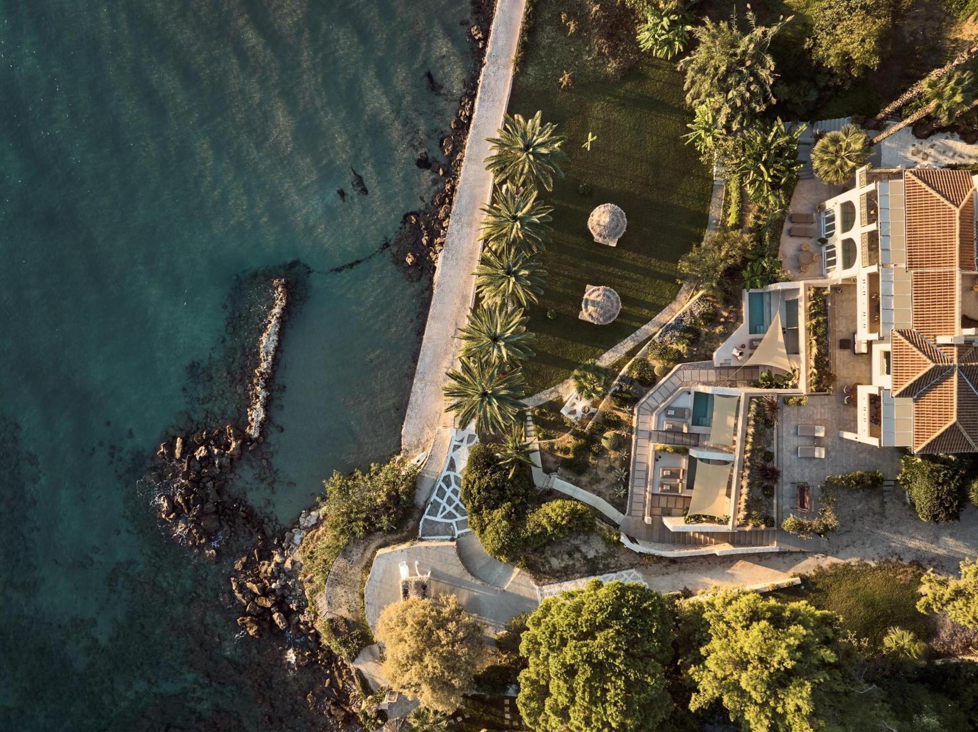 Calypso Villas Amoudi Exterior photo